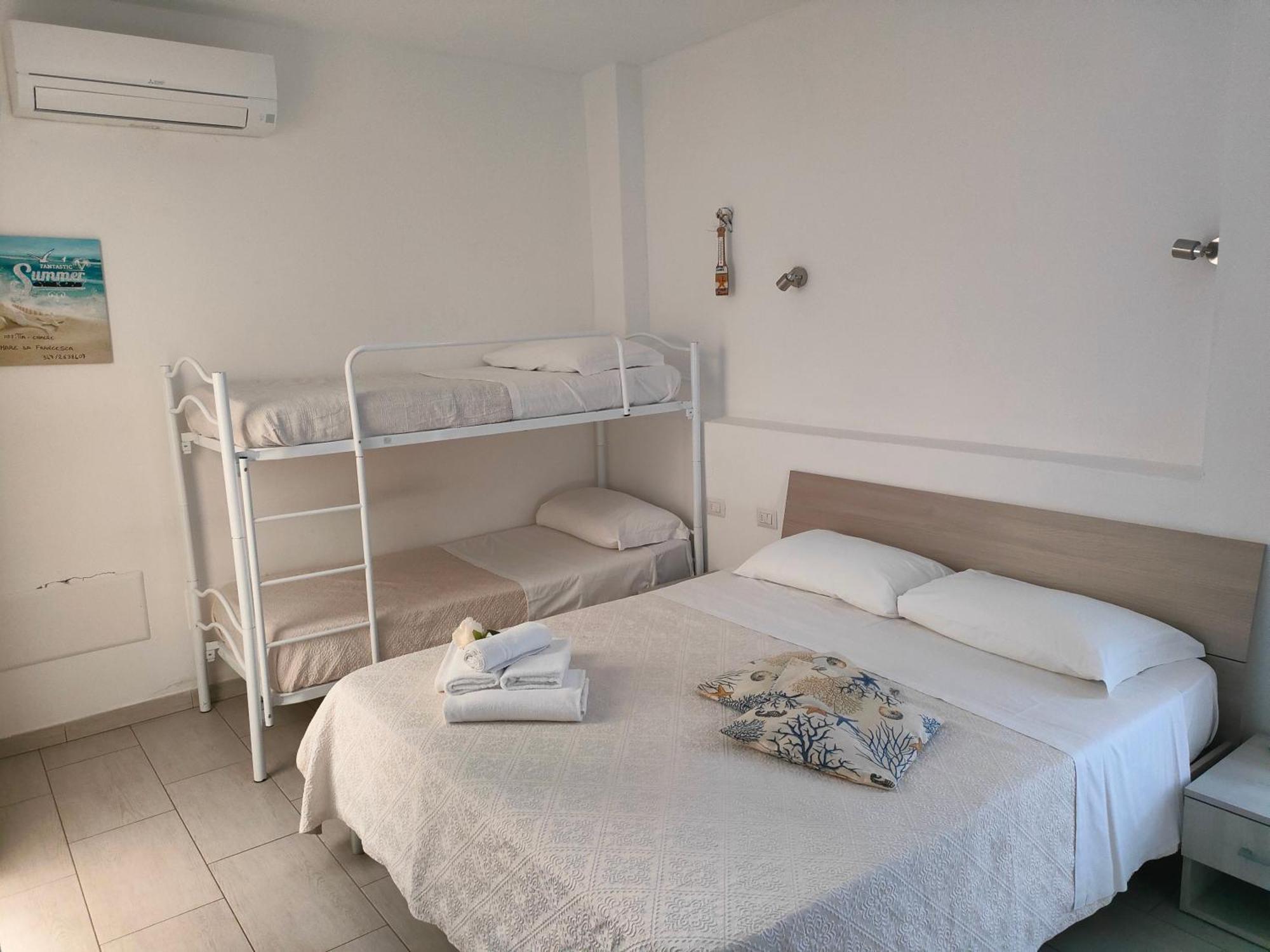 Al Mare Da Francesca Hotell Olbia Exteriör bild
