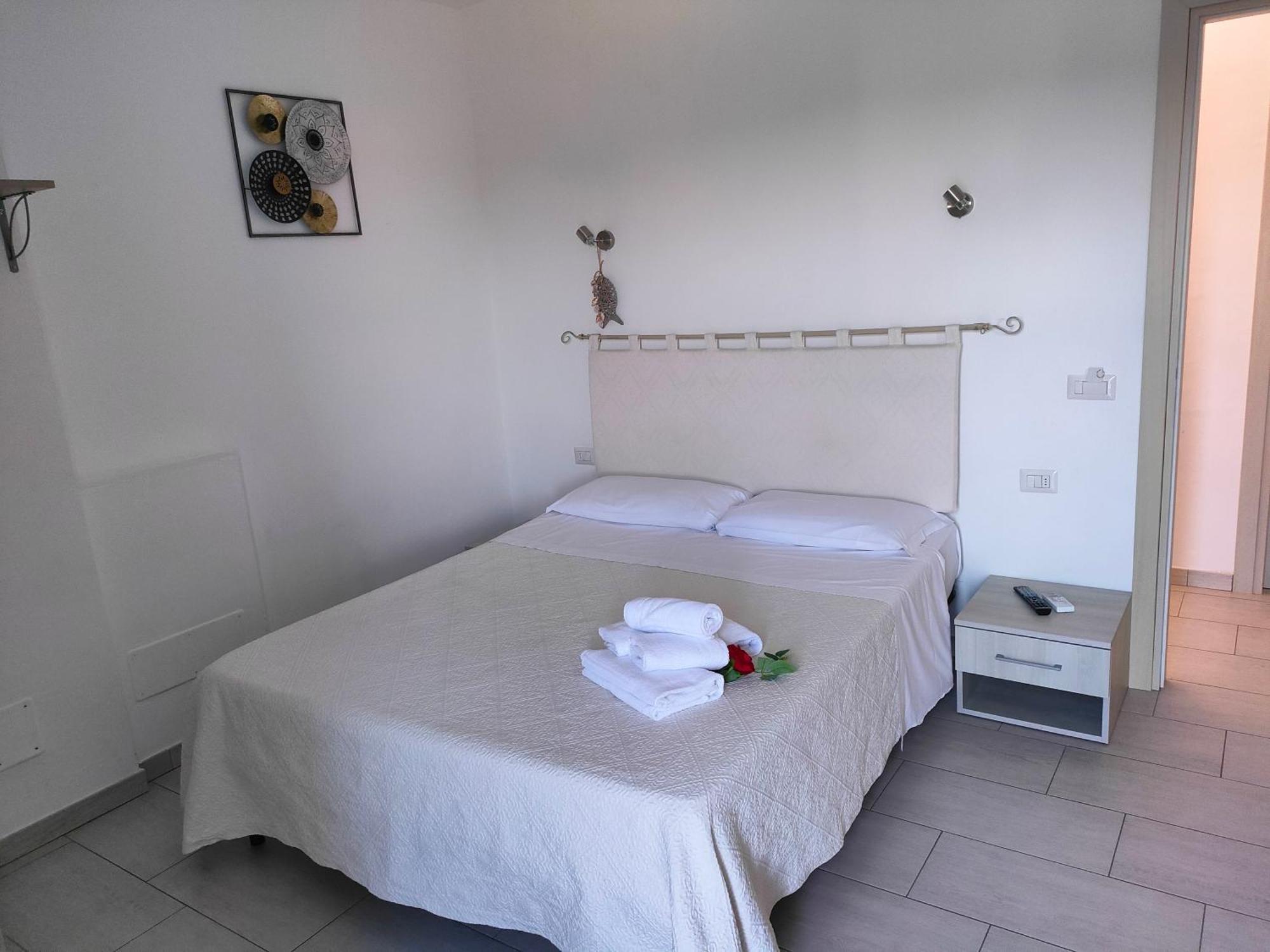 Al Mare Da Francesca Hotell Olbia Exteriör bild