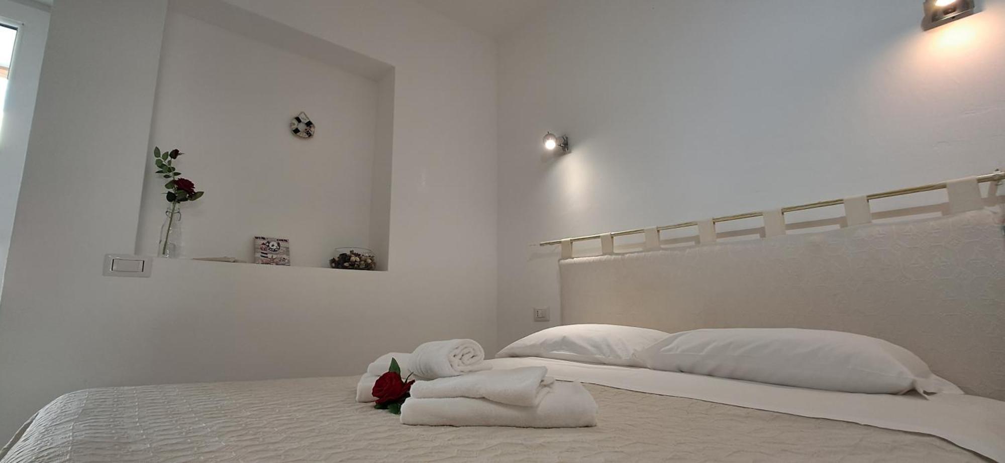 Al Mare Da Francesca Hotell Olbia Exteriör bild