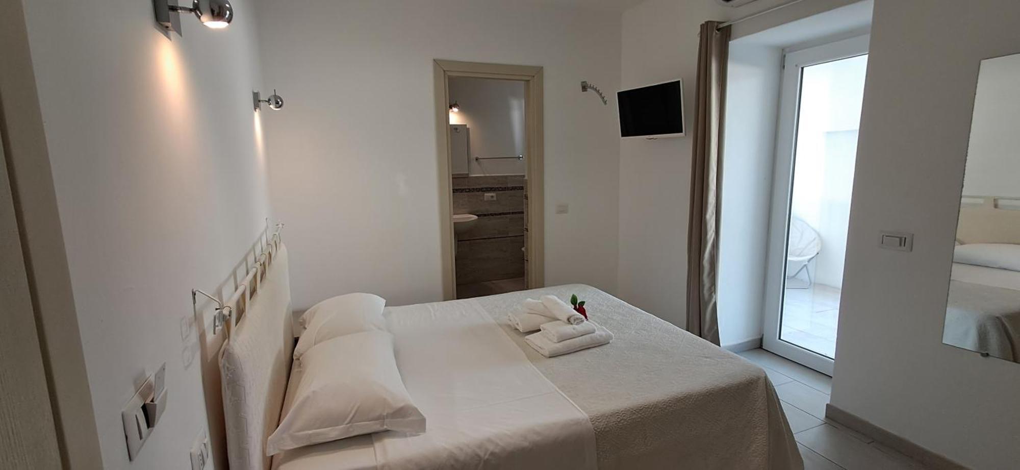 Al Mare Da Francesca Hotell Olbia Exteriör bild
